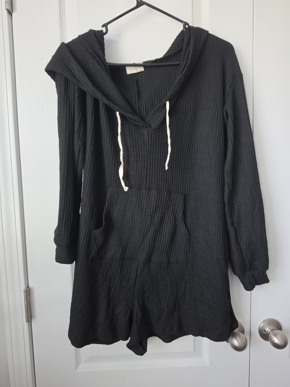 Be Stage Black Waffle-Knit Hooded Romper Size Large Nwot